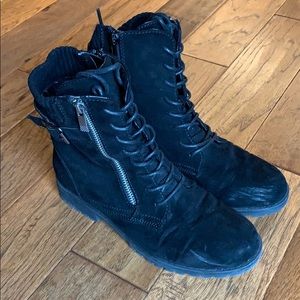 Women’s Suede Winter Black Boots